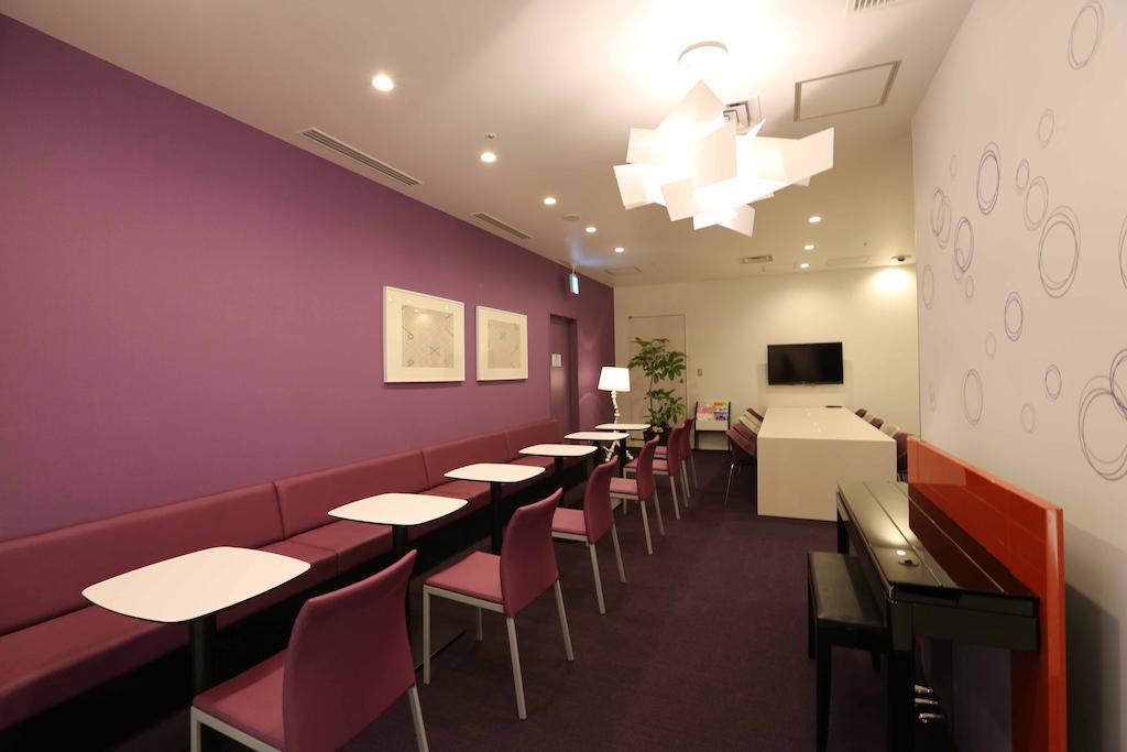 First Cabin Hakata Fukuoka  Luaran gambar